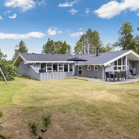 Tabithe - 500m From The Sea By Interhome Holiday home