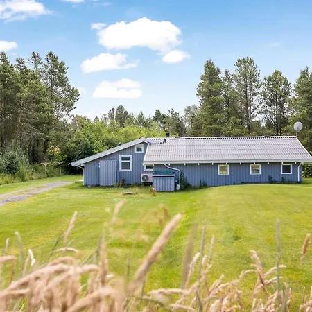 Tabithe - 500m From The Sea By Interhome *