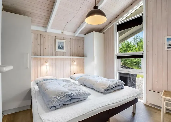 Tabithe - 500m From The Sea By Interhome *