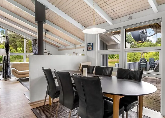 Semesterbostad Tabithe - 500m From The Sea By Interhome *